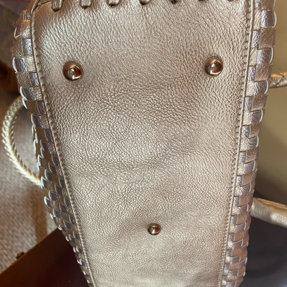 CJ banks, gold woven purse - Picture 8 of 9